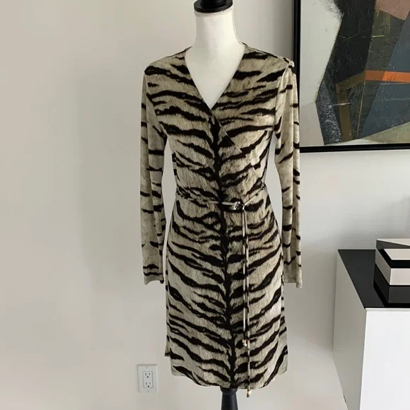 Michael Kors zebra print wrap dress size P/M - Picture 1 of 6